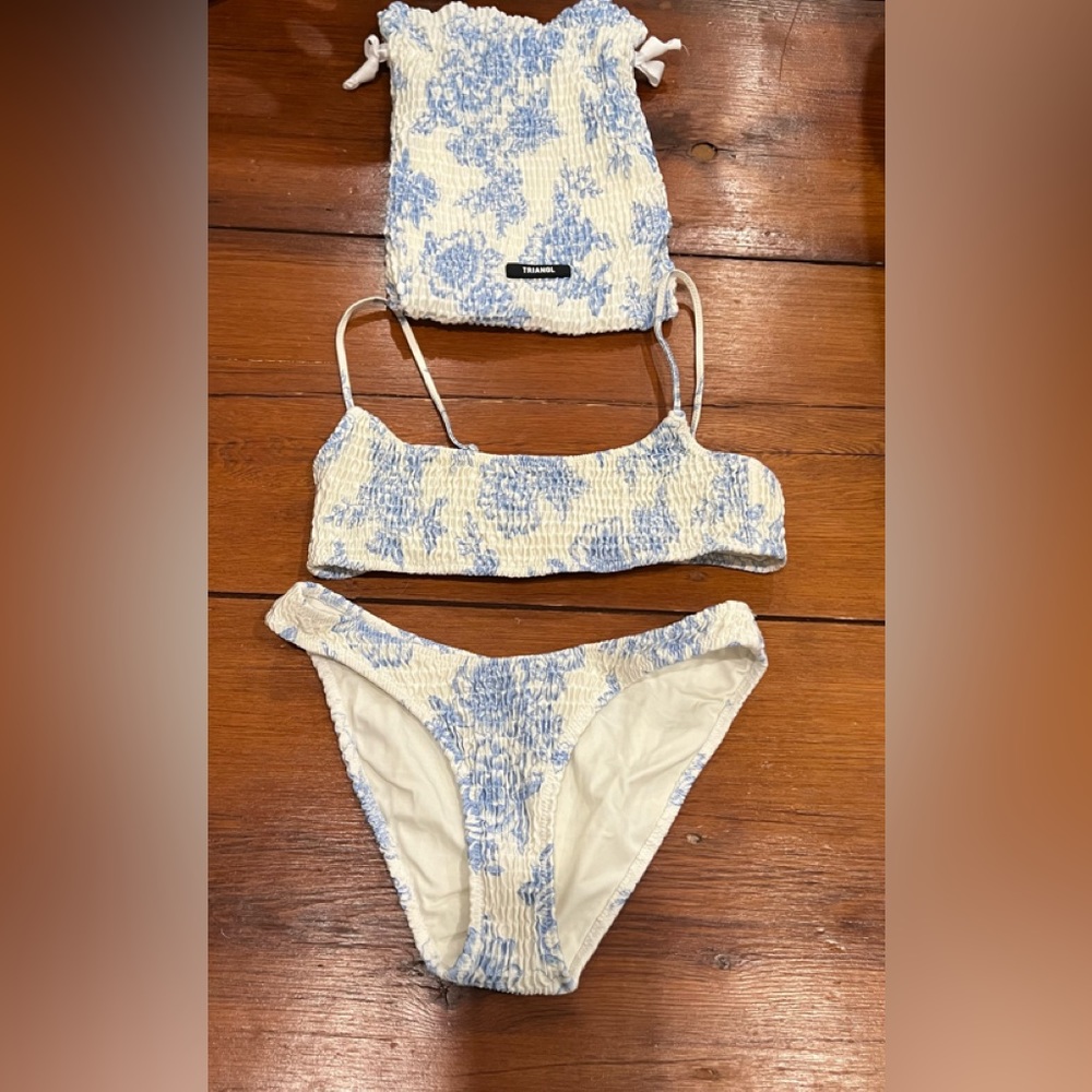 Triangl XXS 2 piece bikini bathing suit swimsuit blue white floral